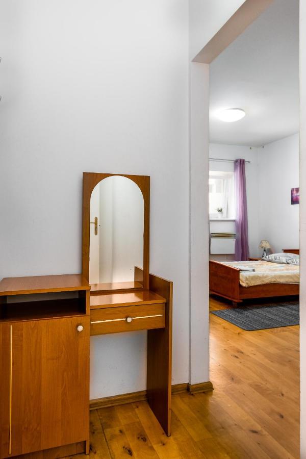 Hostel Koral *