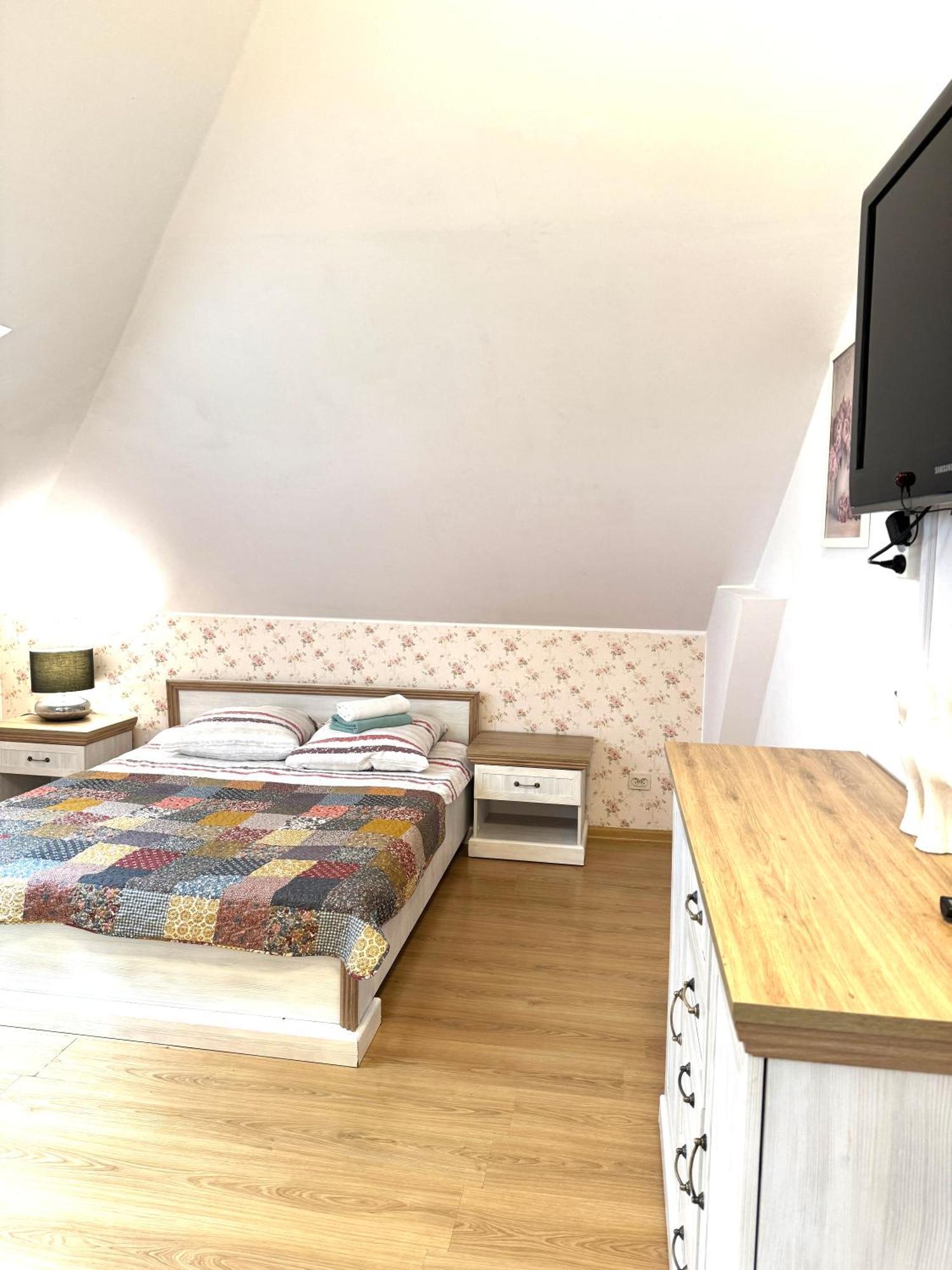 Hostel Koral