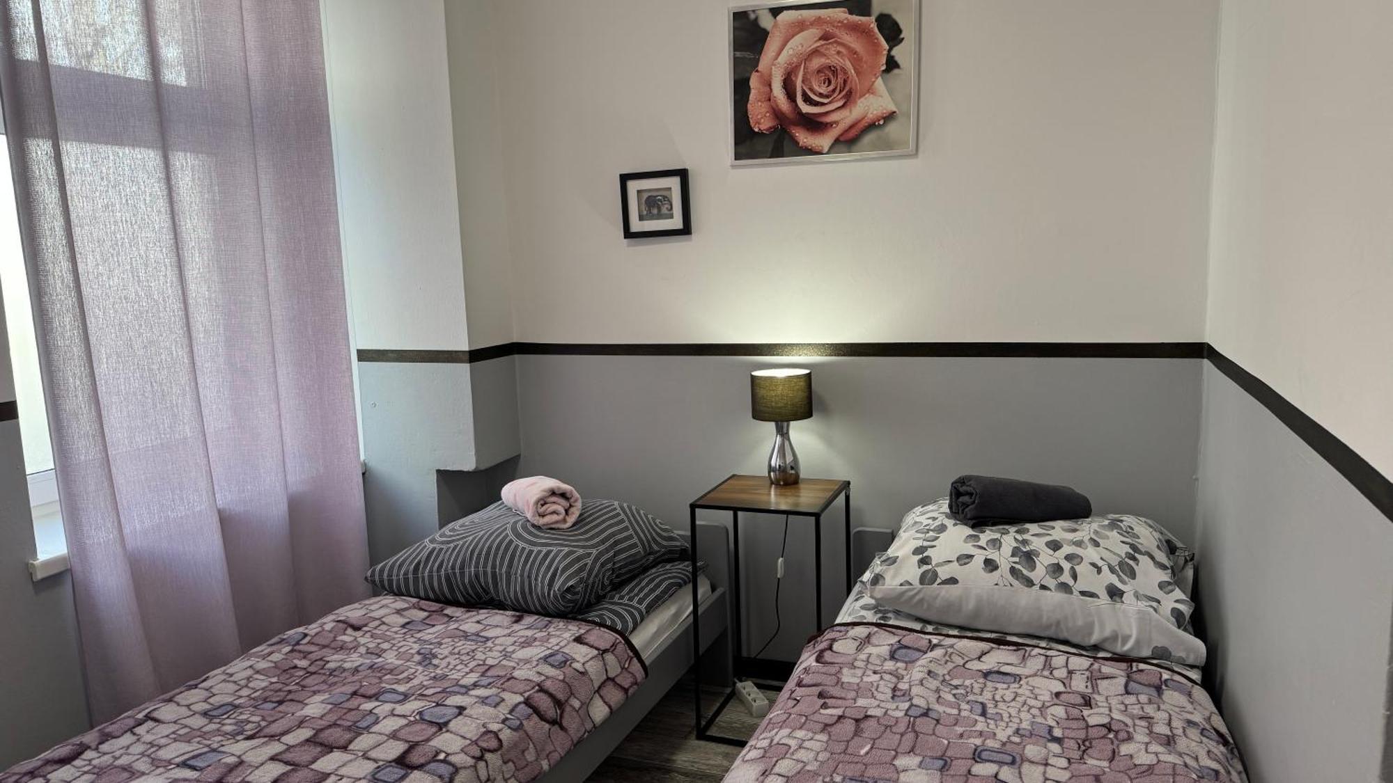 Hostel Koral *